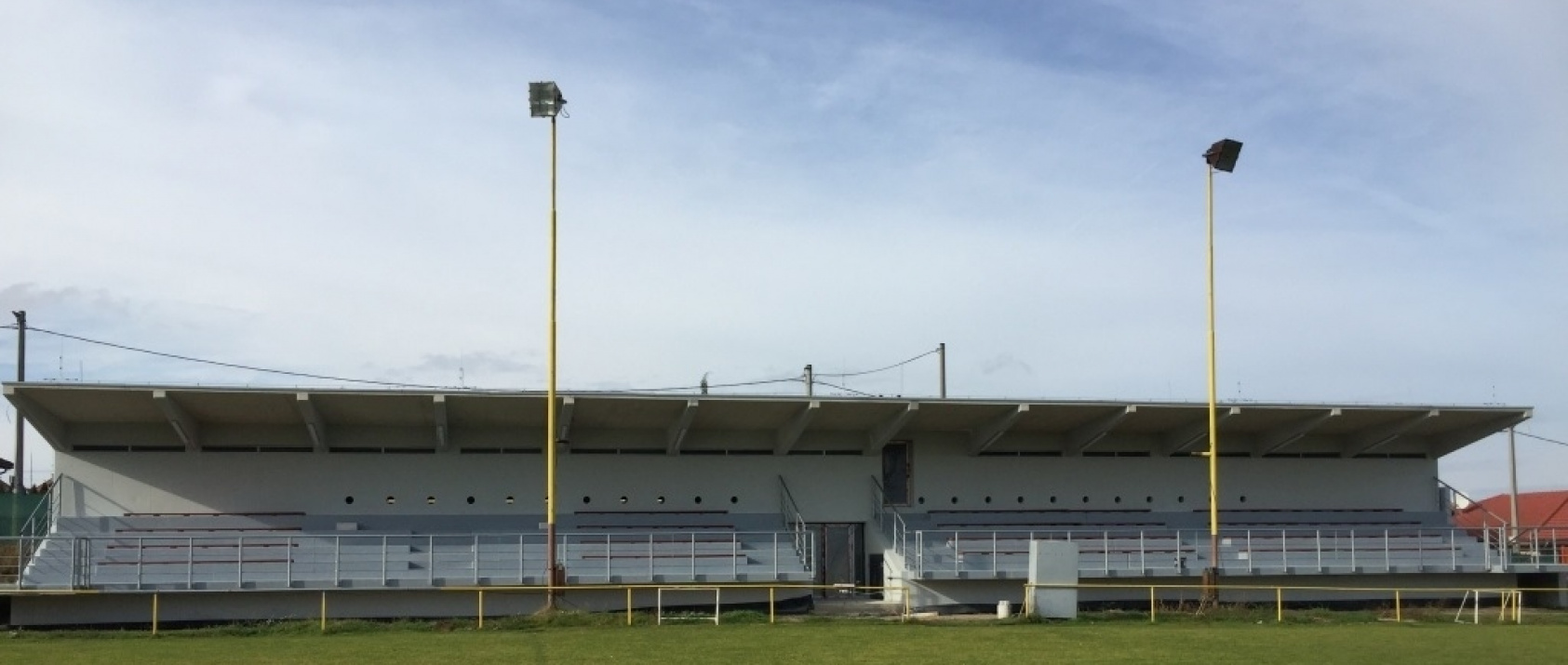 Futbalová tribúna Rišňovce